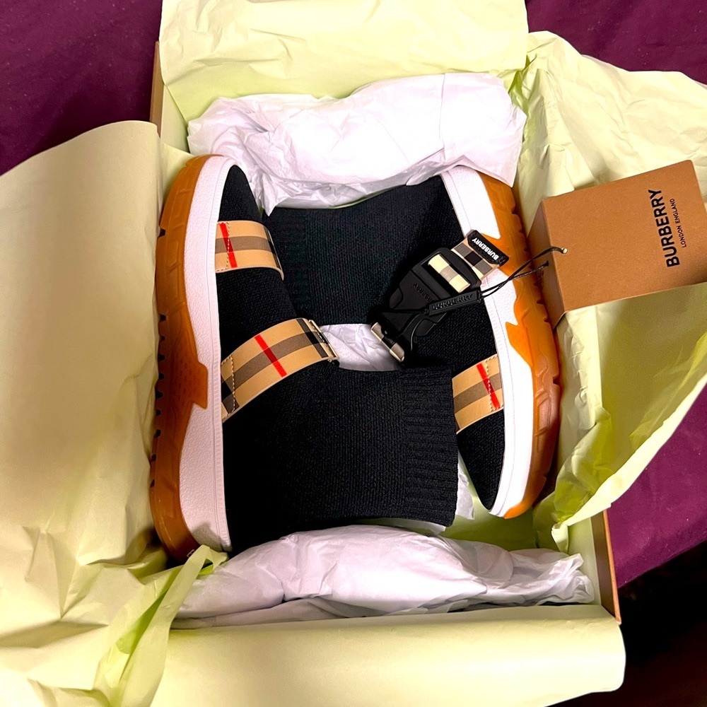 Burberry union sock sneaker (Unisex)